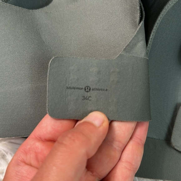 Lululemon Enlite Bra Misty Meadow - Picture 4 of 4